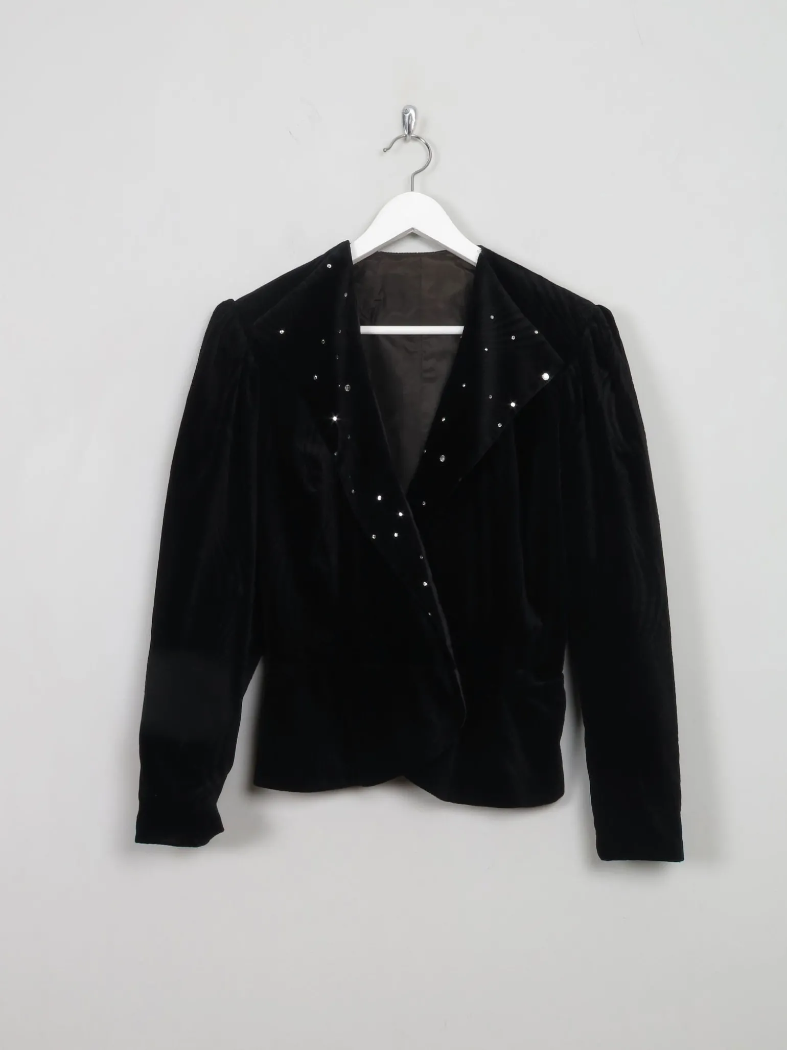 Women's Vintage Velvet Jacket With Studs M