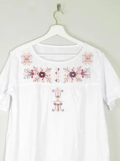 Women’s Vintage White Cotton Embroidered Blouse L